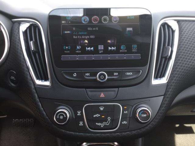 2017 Chevrolet Malibu LT 4dr Sedan